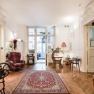 Baroque & Coworking , Budapest Magyarország